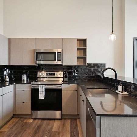 Large 3Br Apts & Studios, Gym, Game Room, Free Street Parking Philadelphia Exterior foto