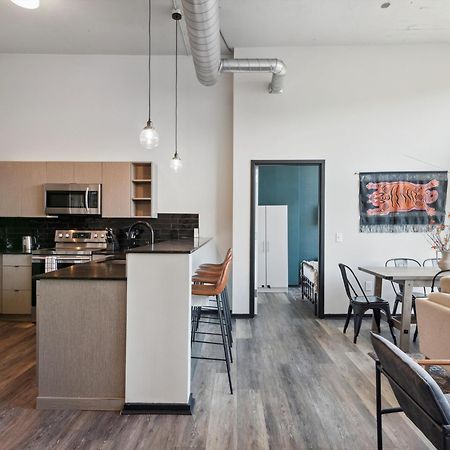 Large 3Br Apts & Studios, Gym, Game Room, Free Street Parking Philadelphia Exterior foto
