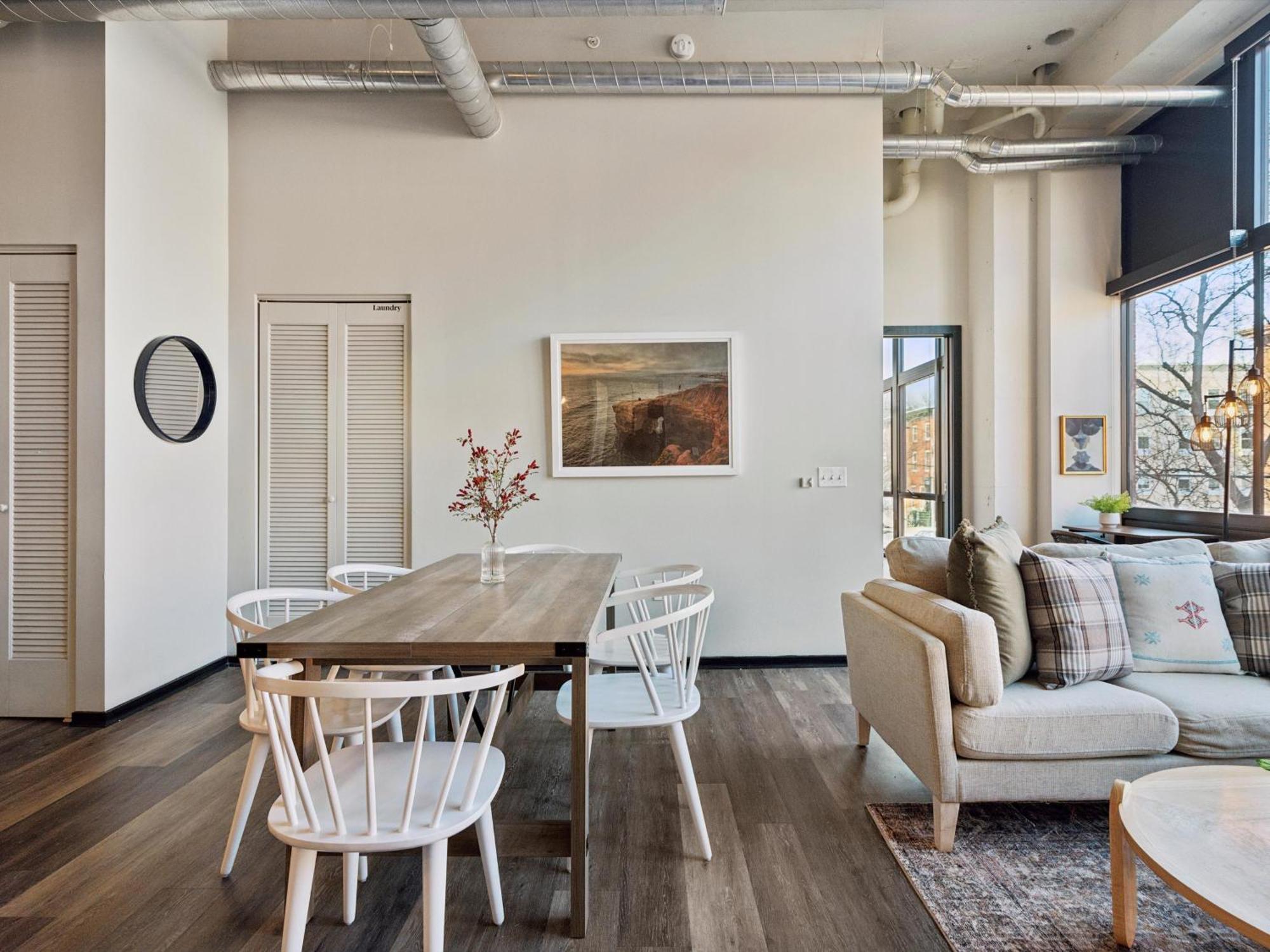 Large 3Br Apts & Studios, Gym, Game Room, Free Street Parking Philadelphia Exterior foto