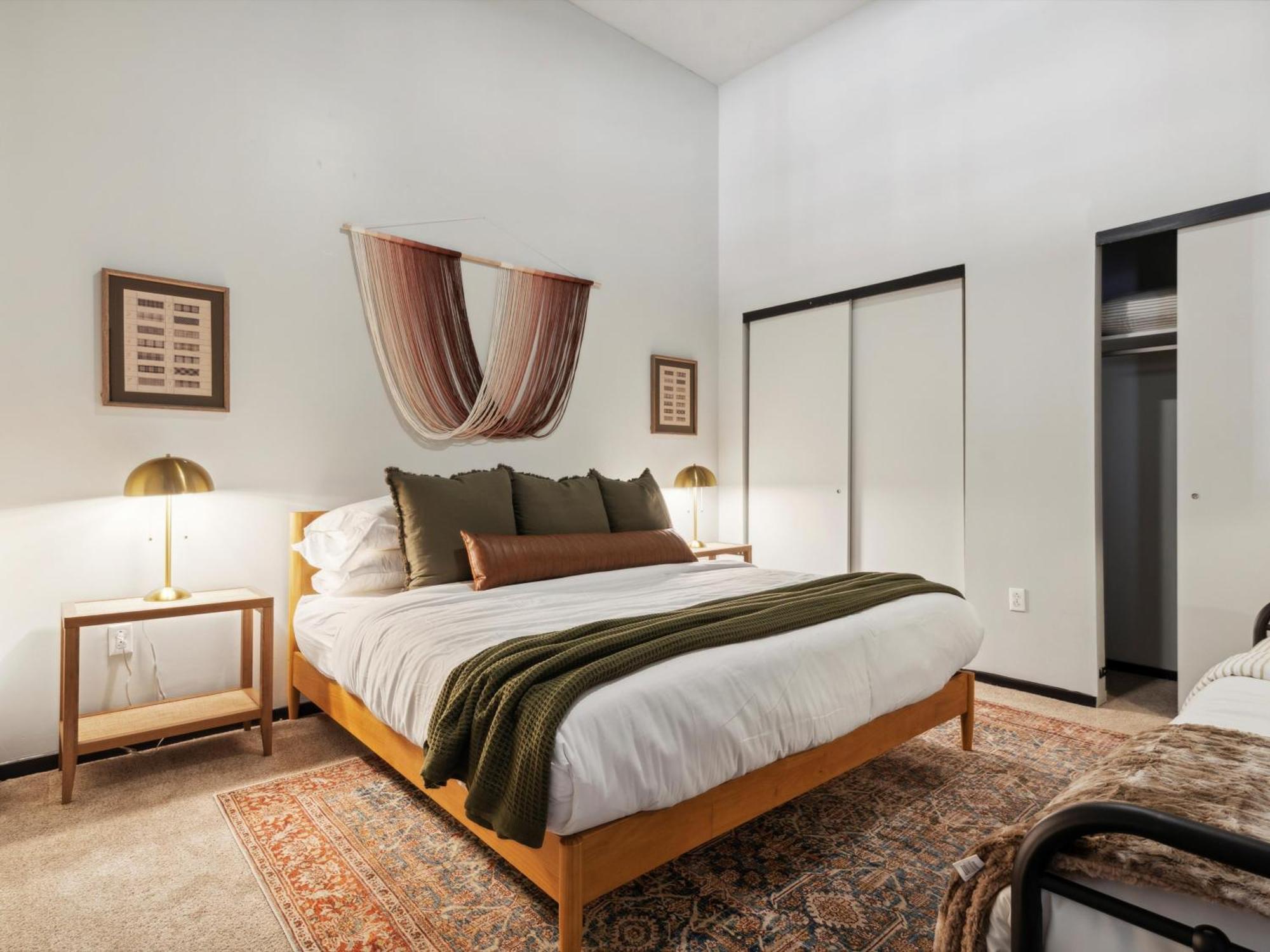 Large 3Br Apts & Studios, Gym, Game Room, Free Street Parking Philadelphia Zimmer foto